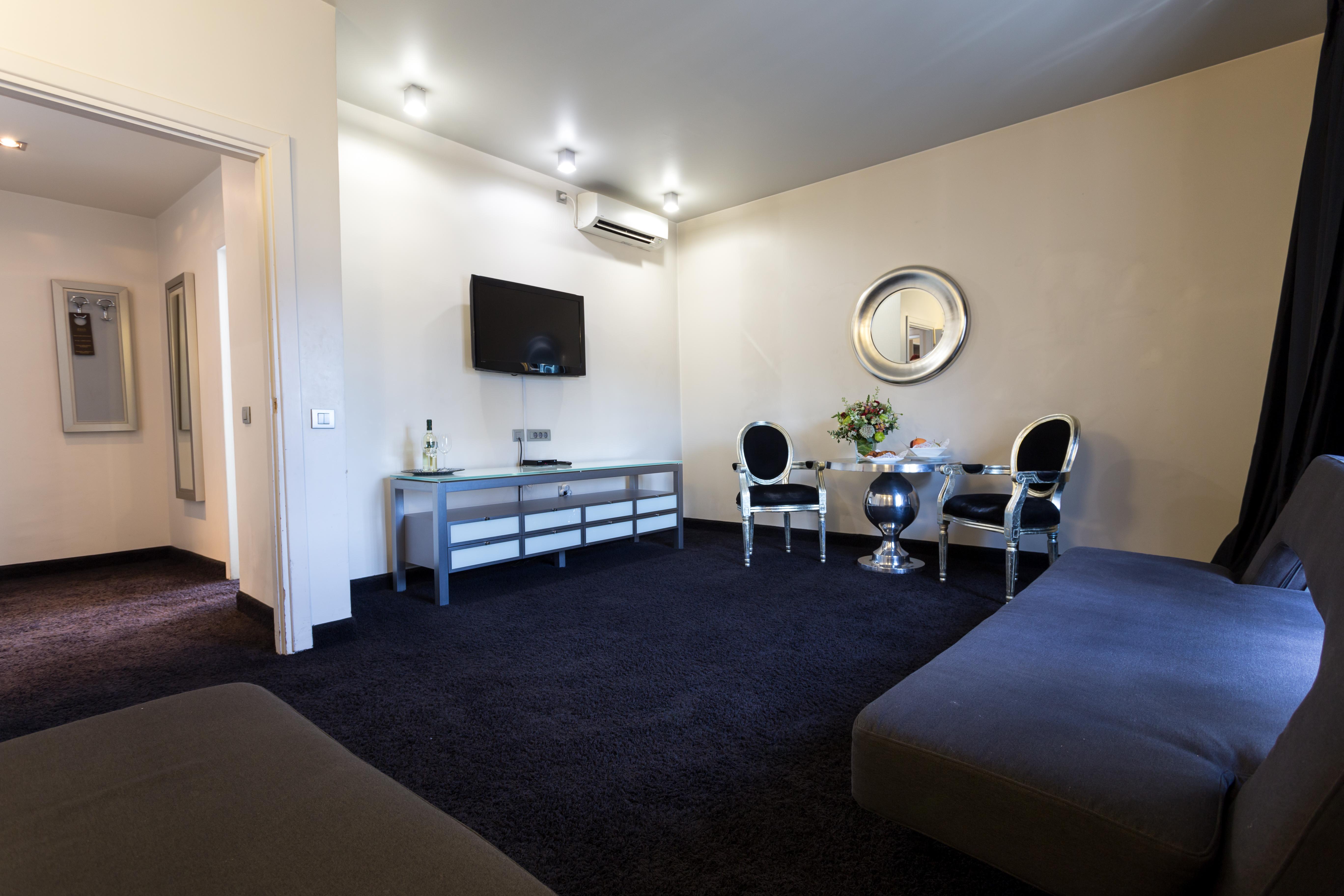 בוקרשט Central Park View Apartments מראה חיצוני תמונה