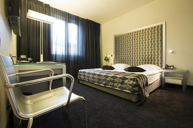בוקרשט Central Park View Apartments מראה חיצוני תמונה